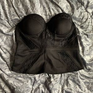 Lace bustier corset-like strapless top